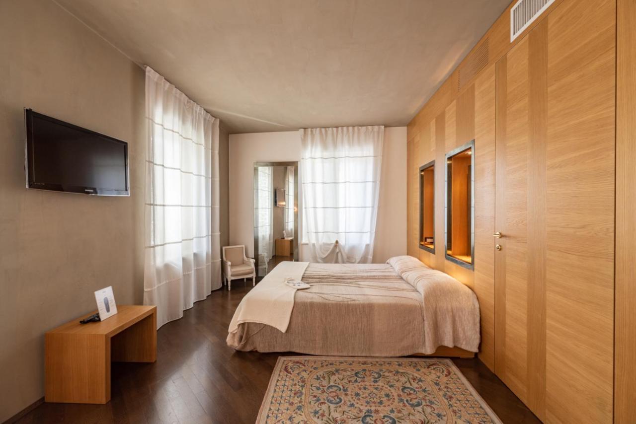 Hotel Suite Inn Удине Экстерьер фото